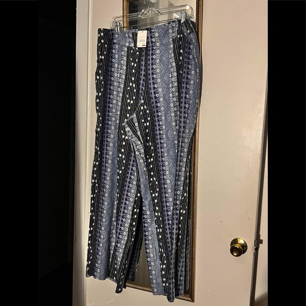 Cato’s navy blue pants